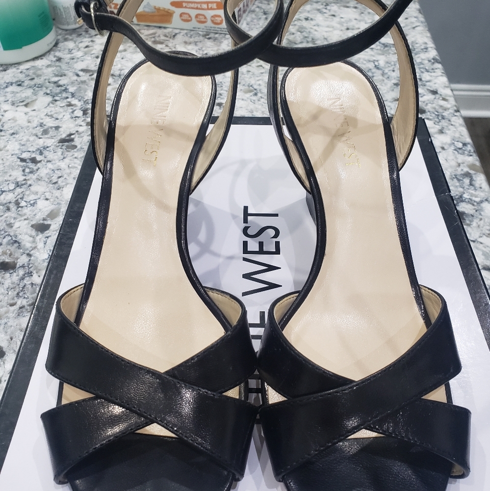 Nine West Wedge Sandals/Black